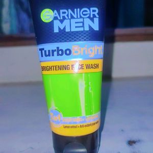 Garnier Men Turbo Bright Face Wash 2in1