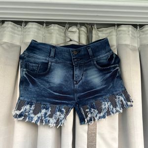 High Waist Distress Detailing Denim Shorts