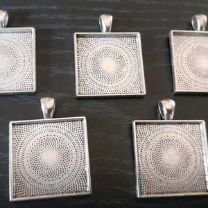 10 Resin Art Jewellery Moulds (Bezels)