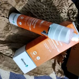 The Derma Co Suncreeen