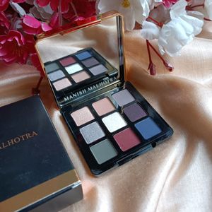 😍Manish Malhotra Eyeshadow Palette