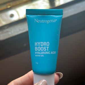 NEUTROGENA® HYDRO BOOST® HYALURONIC ACID WATER GEL