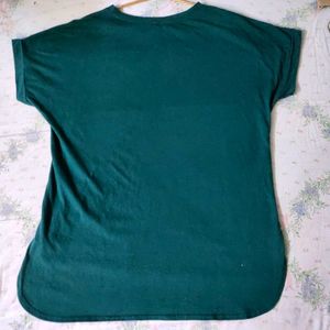 2 Comb V-neck And Round T-Shirts