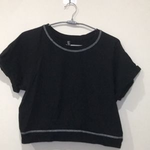 VividArtsy Black Crop Top