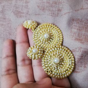 Pearl Earings