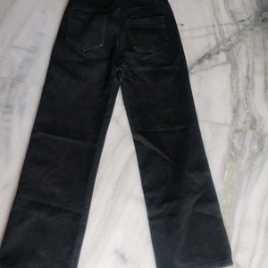 Black Straight Fit Jeans For Women