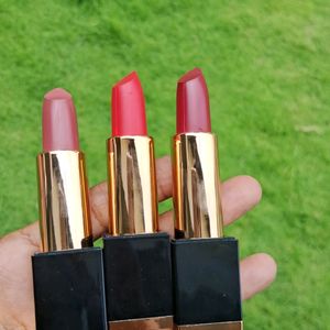 Myglamm Manish Malhotra Lipstick