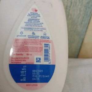 Johnson's Baby Shampoo & Location