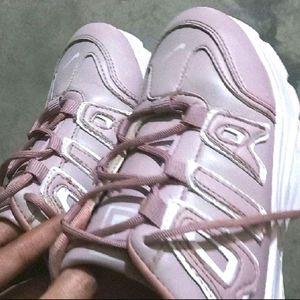 Sneakers For Women