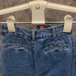 Forever 21 Wide Legged Cropped Denims