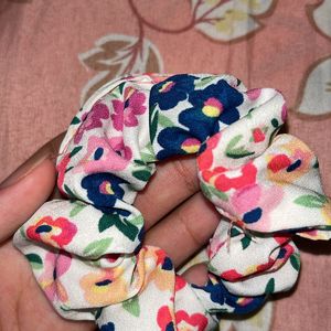 Flower Design Scrunchy