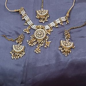 Moti Set With Long Earings N Tikka