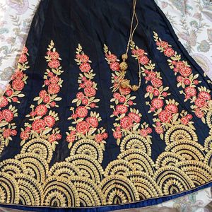 Blue Lehenga With Red Dupatta