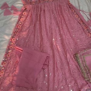 Beautiful Nayra Look Dress Wid Seq And Thread Wo