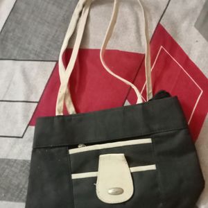 Commbo Ladies Bags..