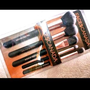 Faces Canada 5 In 1 Brushset