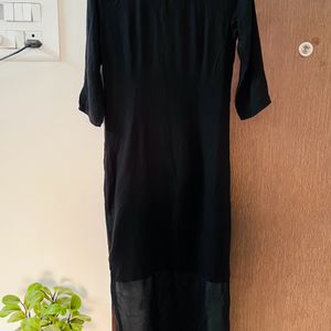 W Trendy Kurta | Size 6 | Like New | Very Classy