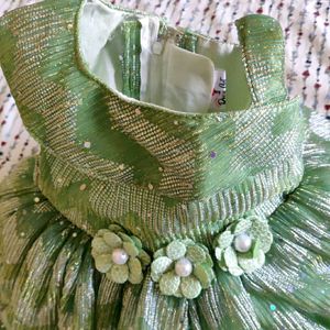 Unused Beautiful Green Frock💥🎉