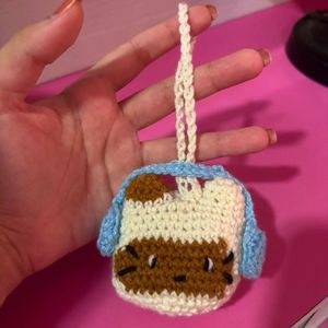 !!RESTOCK!! Crochet Kitty With Headphones Keychain