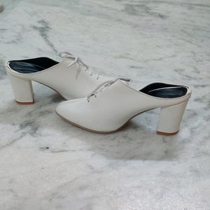 💥 PRICE DROP! White Boot Heels