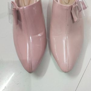 Fashionable Heels For Girls