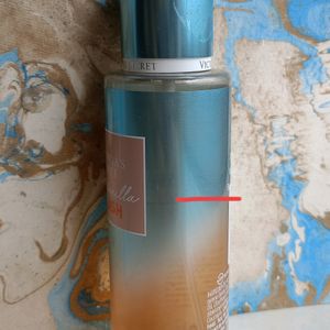 Victoria's Secret Bare Vanilla Splash Body Mist