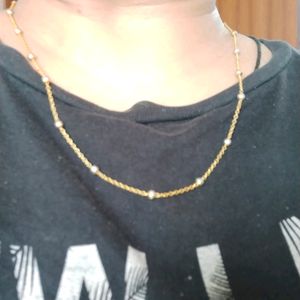 Neck Chain Golden