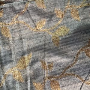 Kanjivaram Silk Blend Saree