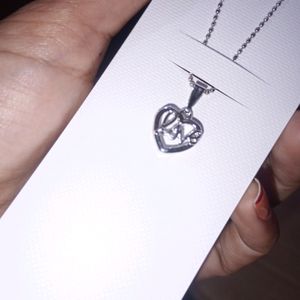 Korean Love Pendant