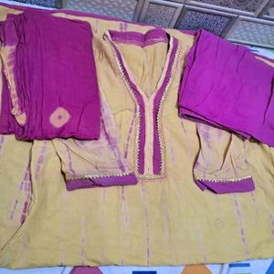 Kurti Set