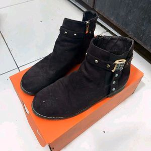 Suede Type Boots Size 40...used