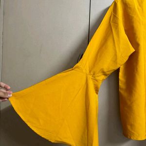 Tokyo Talkies Mustard Yellow Woven Top