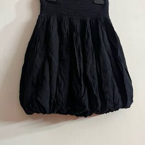 Black Balloon Style Skirt