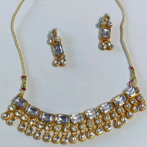 Stone Studded Jwellery Set