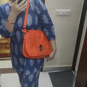 Caprese Sling Bag