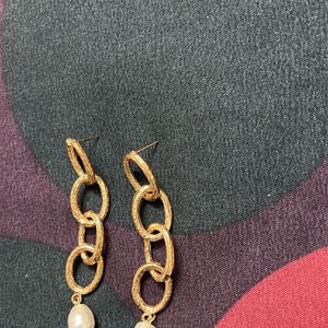 Golden Earings With Pearl