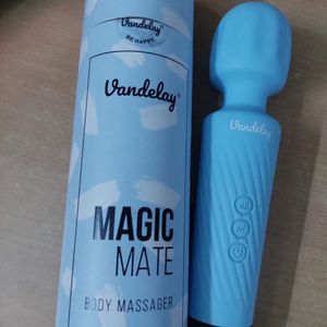 NEW GIRLS VIBRATOR