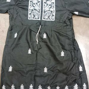 New Short Chikankari Kurti