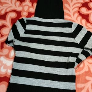 Black And White Women Sweater