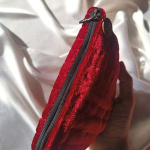 Red Velvet Pouch 🍒🎀