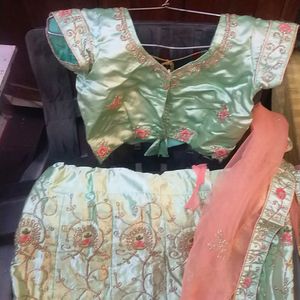 Gharagra Chuni With Blouse