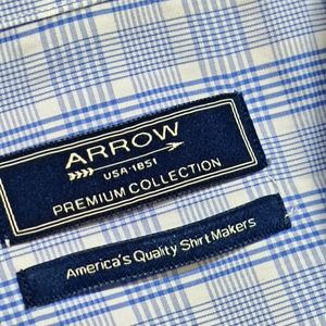 Arrow Men Blue RegularFit Half Sleeve Cotton Shirt