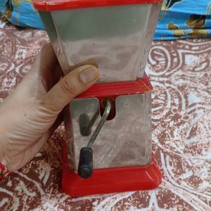 Veg Cutter With Free Oil Jar