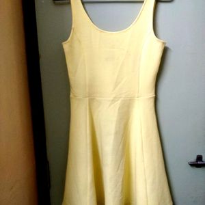 Pretty Yellow Dress