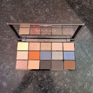 Mars Cosmetics 15 Colors Eyeshadow Pellet