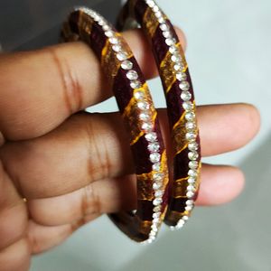 Laah Bangles Set Of 2