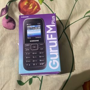 Samsung Guru Fm Plus New Keypad Mobile Box Pack