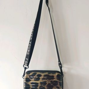 Trendy Sling Bag