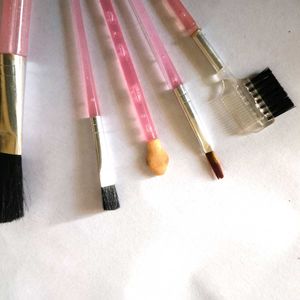 Makeup Brushes