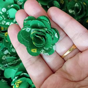 61 Pc Green Bandhni Flowers